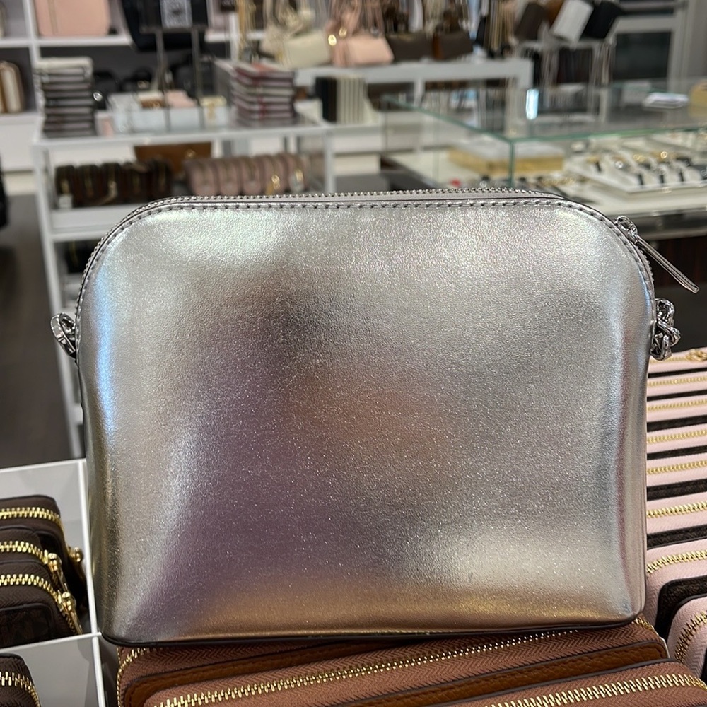 MICHAEL KORS Jet Set Medium Logo Dome Satchel
Silver XCROSS XBODY - Picture 12 of 16